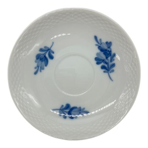 ROYAL COPENHAGEN (ロイヤル・コペンハーゲン) カップ＆ソーサー ブルーフラワー カーブ