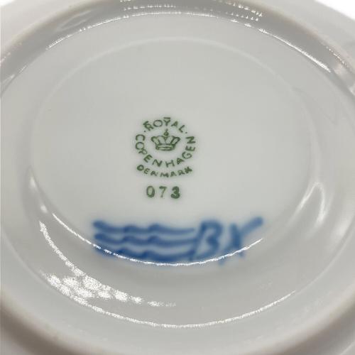 ROYAL COPENHAGEN (ロイヤル・コペンハーゲン) カップ＆ソーサー ブルーフラワー カーブ