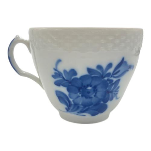 ROYAL COPENHAGEN (ロイヤル・コペンハーゲン) カップ＆ソーサー ブルーフラワー カーブ