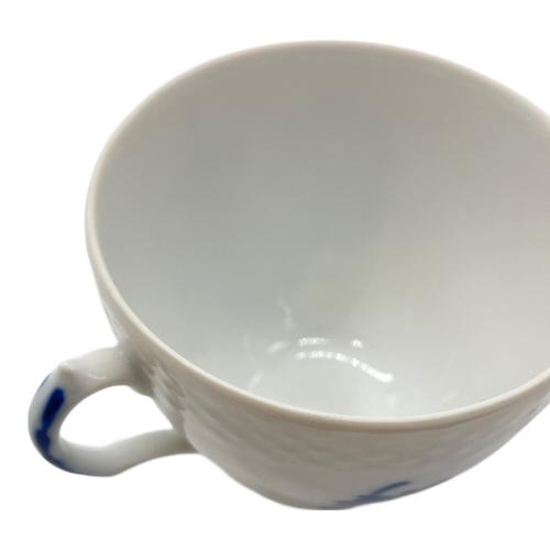 ROYAL COPENHAGEN (ロイヤル・コペンハーゲン) カップ＆ソーサー ブルーフラワー カーブ