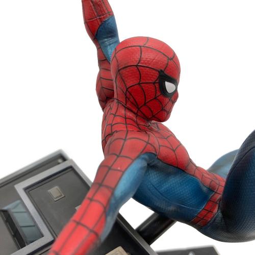 MARVEL (マーベル) Happyくじ MARVEL スパイダーマン：ブランド・ニュー・デイ A賞 スパイダーマン スイングスタチュー フィギュア
