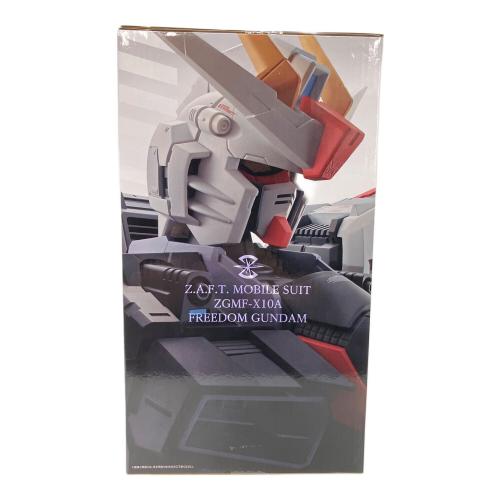 BANDAI SPIRITS (バンダイスピリッツ) 機動戦士ガンダムSEED 一番くじ 機動戦士ガンダムSEED A賞 フリーダムガンダム 胸像フィギュア