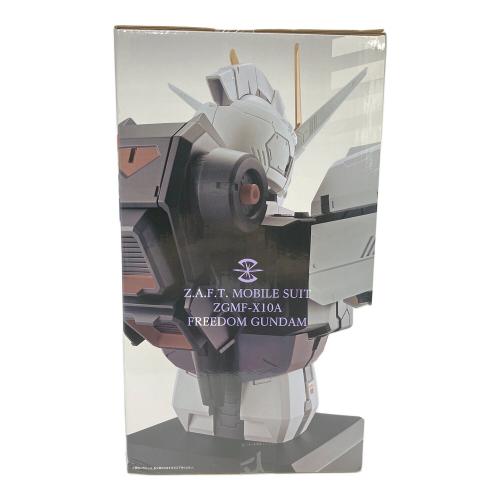 BANDAI SPIRITS (バンダイスピリッツ) 機動戦士ガンダムSEED 一番くじ 機動戦士ガンダムSEED A賞 フリーダムガンダム 胸像フィギュア