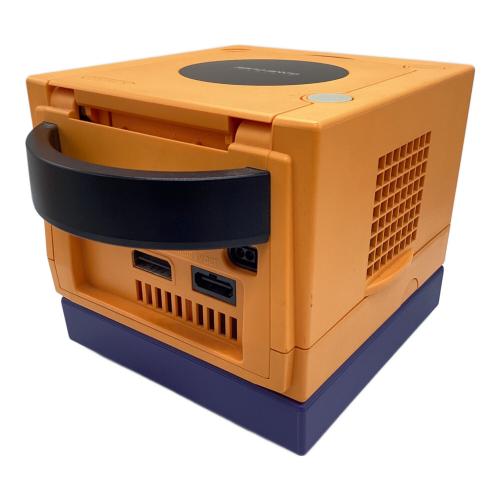 Nintendo (ニンテンドー) GAMECUBE アダプタ・AVコード付/・コントローラ無し 動作確認済み ゲームボーイプレイヤー・スタートアップディスク付き - -