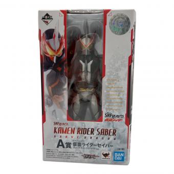 A賞 仮面ライダーセイバー ブレイブドラゴン クリアレッド フィギュア