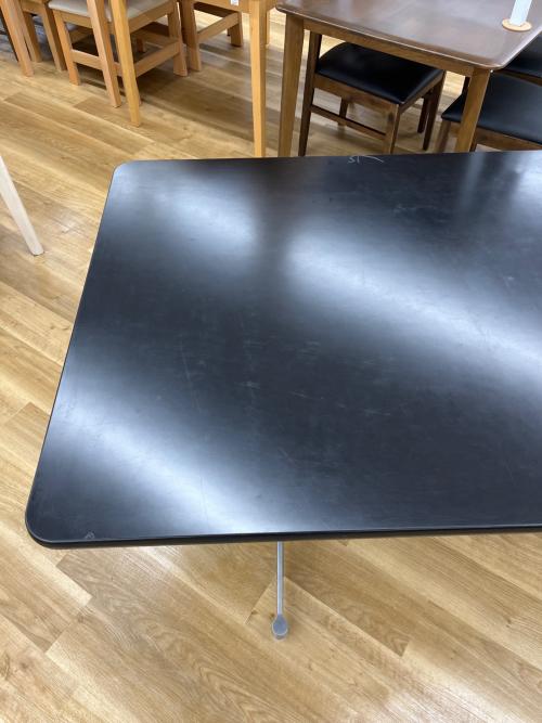 Herman Miller (ハーマンミラー) セグメンテッドベーステーブル ブラック 木製