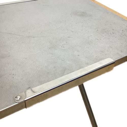 UNUFLAME 折りたたみテーブル