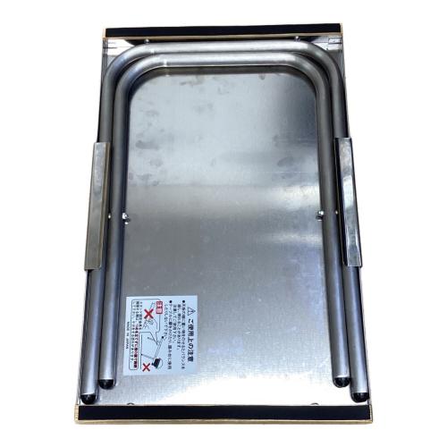 UNUFLAME 折りたたみテーブル