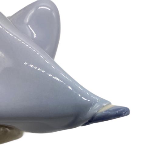 LLADRO (リヤドロ) フィギュリン 01005862 花の香りにつつまれて