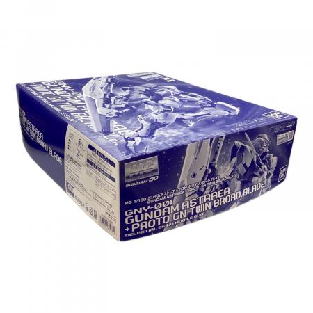 BANDAI (バンダイ) ガンダムアストレア+プロトGNツインブロード