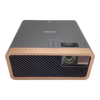 EPSON (エプソン) プロジェクター EF-100B 2019年製 dreamio 2000 ルーメン