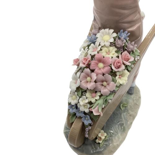 LLADRO (リヤドロ) 陶器 花車 Wheelbarrow With Flowers