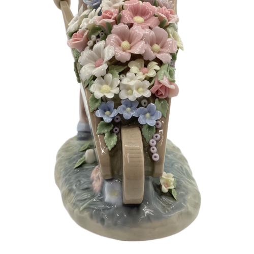 LLADRO (リヤドロ) 陶器 花車 Wheelbarrow With Flowers