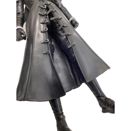 ファイナルファンタジー セフィロス フィギュア PLAY ARTS