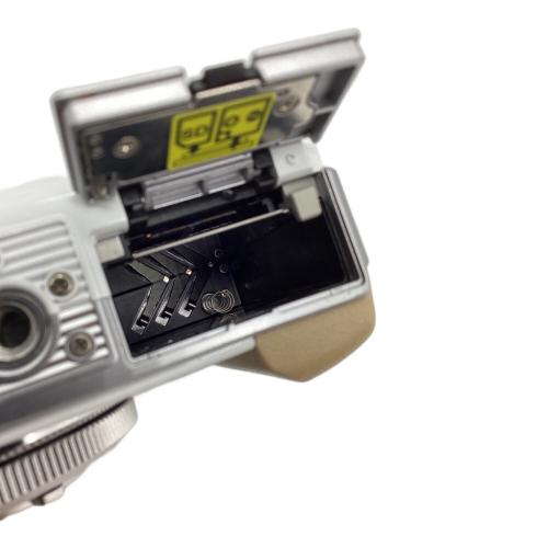 OLYMPUS (オリンパス) ミラーレス一眼カメラ E-PL1 ※周辺減光有