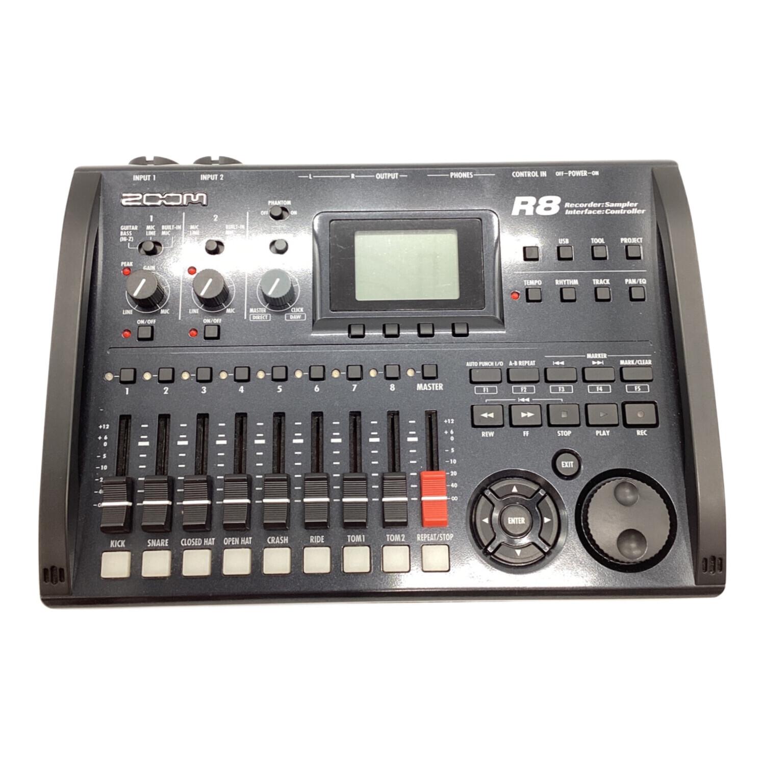 ZOOM (ズーム) マルチトラックレコーダー R8｜トレファクONLINE