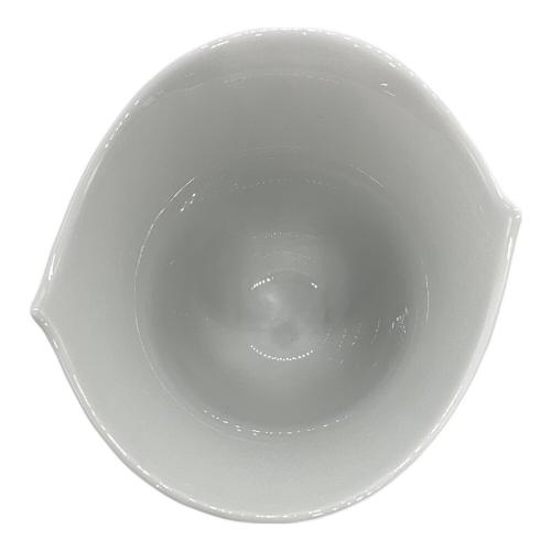 Meissen (マイセン) カップ 波の戯れホワイト