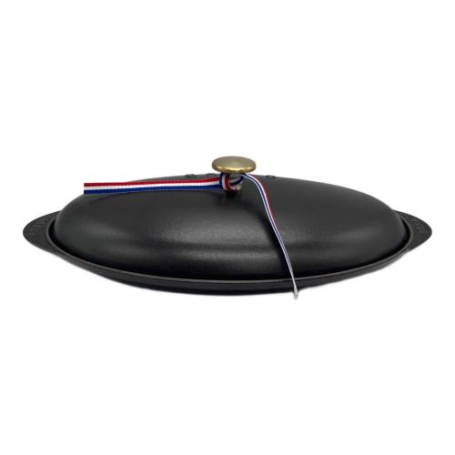 Staub (ストウブ) シャロー オーバルホットプレート 31cm ブラック