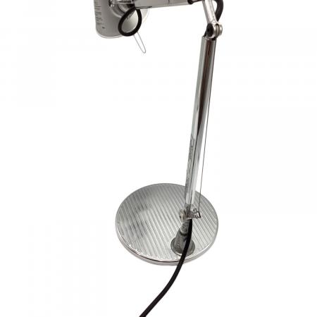 Artemide (アルテミデ) デスクスタンド A011803A 2023年製 シルバー