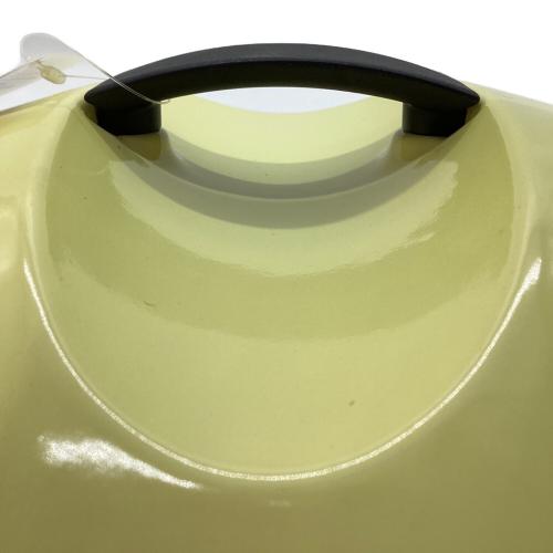 LE CREUSET (ルクルーゼ) 鍋 05181 レイモンド・ローウィ SIZE 28cm イエロー Coquelle(コケル)