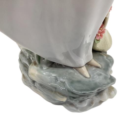 LLADRO (リヤドロ) フィギュリン 海のそよ風