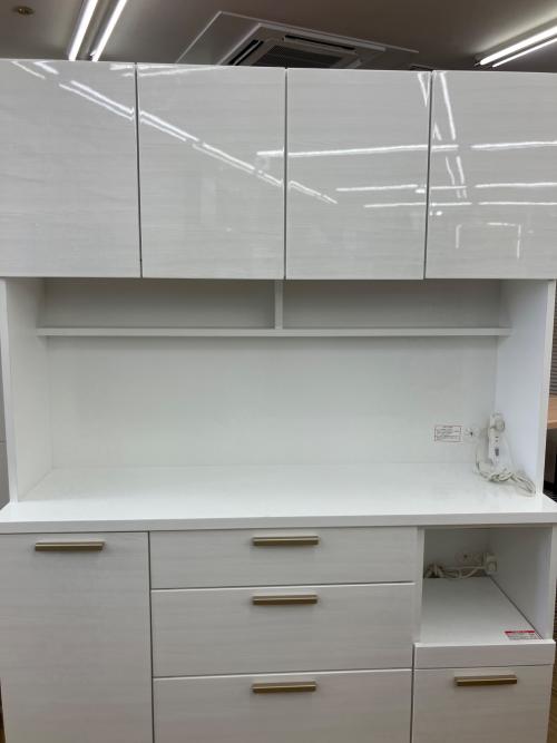 ニトリ レンジボード ホワイト 46 3枚扉 エトナ