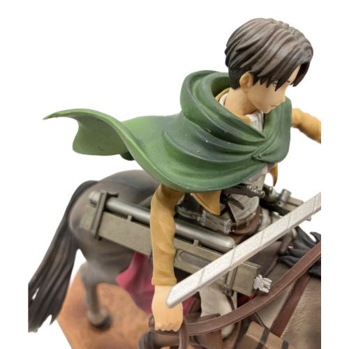 進撃の巨人 ガチャ キーホルダー フィギュア スイング 兵長 進撃の巨人