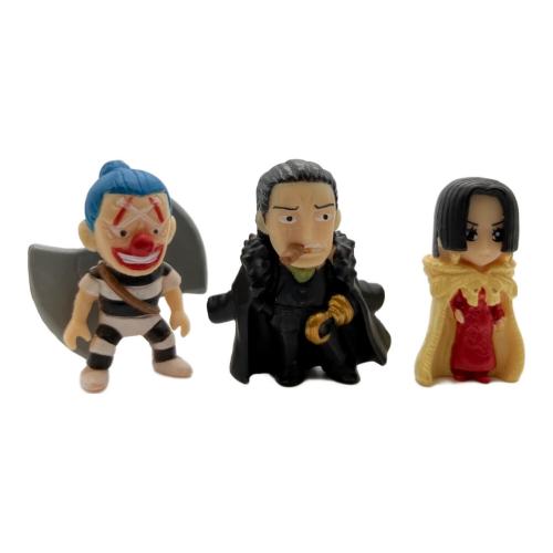 ワンピース　ONE PIECE　ミニフィギュア Amazon.com: BANDAI - Minix One Piece Rororanoa Figure