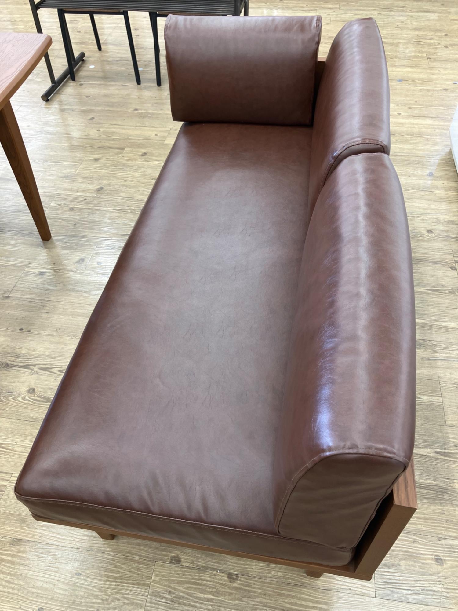 ウニコ　ブラウン 布地 木製ソファ ウニコブラウン 布地 木製ソファ