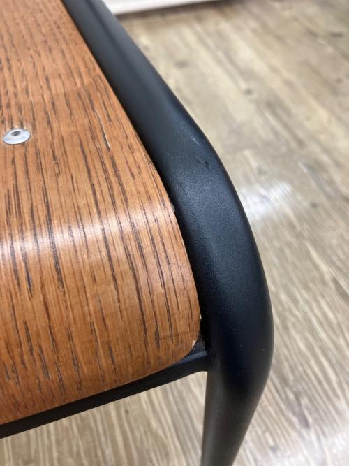 niko and  FURNITURE & SUPPLY (ニコアンド ファニチャーアンド