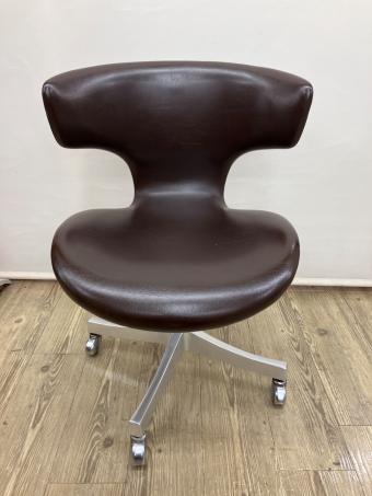 カブトチェア ブラウン