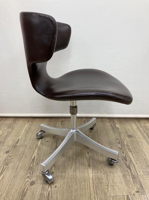 カブトチェア ブラウン