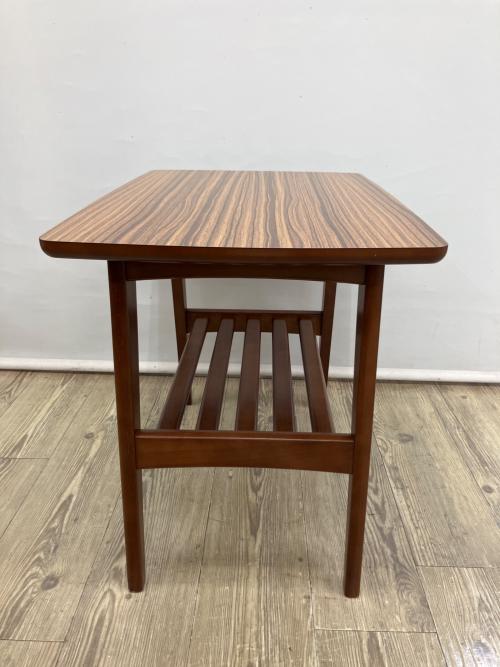 カリモク60 (カリモクロクマル) サイドテーブル T36200 ブラウン