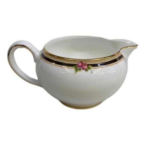 Wedgwood (ウェッジウッド) ミルクポット クリオ(ライン)