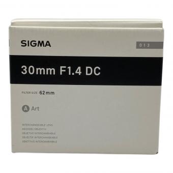 SIGMA (シグマ) 単焦点レンズ 30mmF1.4 DC