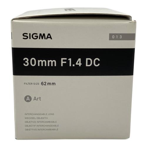 SIGMA (シグマ) 単焦点レンズ 30mmF1.4 DC