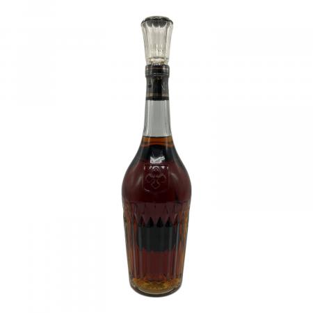 未開栓　カミュ XO コニャック ロングネック 700ml　外箱付き カミュ XO ロングネック コニャック XO 700ml｜トレファクONLINE