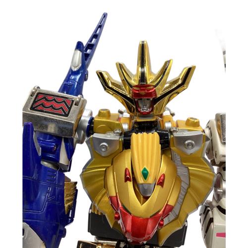BANDAI (バンダイ) DX超合金 ガオキング キズ有 百獣戦隊ガオレンジャー