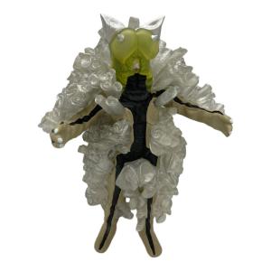 ウルトラ大怪獣シリーズ5000 ソフビフィギュア 少年リック＆プレミアムバンダイ限定 プラチク星人