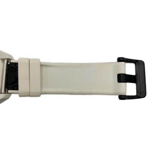 GARMIN (ガーミン) ゴルフウォッチ ホワイト 箱・ケーブル付 APPROACH S62