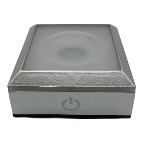 クリスタルオブジェ