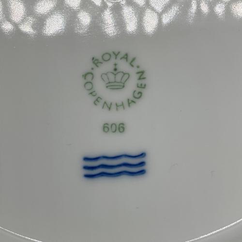 ROYAL COPENHAGEN (ロイヤル・コペンハーゲン) 深皿 ホワイトフルーテッド・プレイン 2Pセット