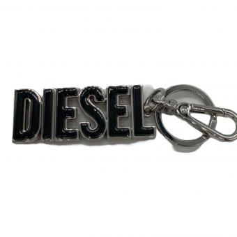 DIESEL (ディーゼル) 3D DSL キーリング ロゴキーホルダー
