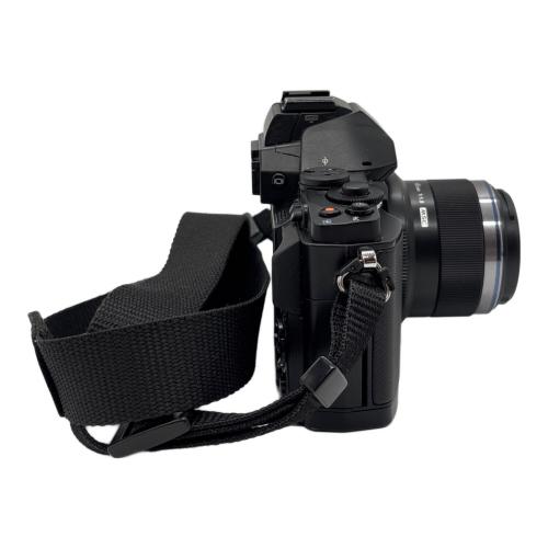 OLYMPUS (オリンパス) デジタル一眼レフカメラ E-M5 動作確認済み
