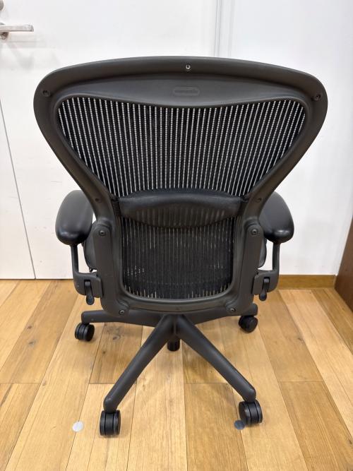 Herman Miller (ハーマンミラー) ワークチェアー ランバーサポート ブラック クラシックモデル グラファイトベース