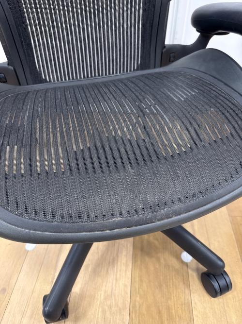 Herman Miller (ハーマンミラー) ワークチェアー ランバーサポート ブラック クラシックモデル グラファイトベース