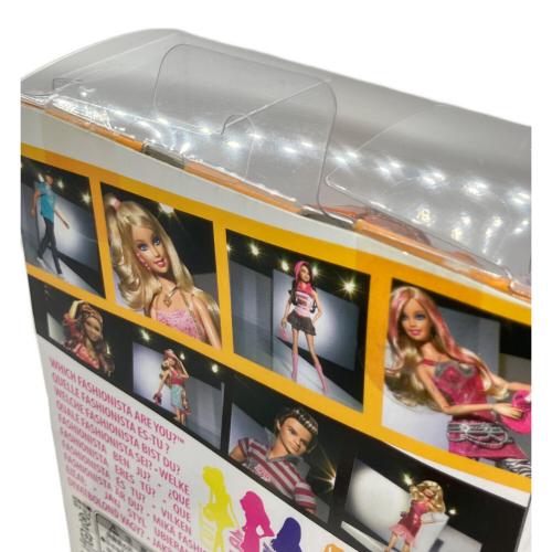 Mattel (マテル) Fashionistas Arty バービー人形 R9883 固定ゴムイタミ有