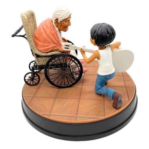 リメンバー・ミー ポスターフィギュアラストワン賞 ディズニーグッズ