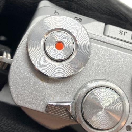 Nikon (ニコン) デジタル一眼レフカメラ J5 ダブルレンズキット