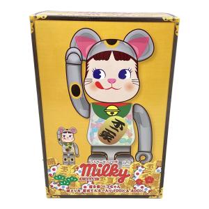 不二家 BE@RBRICK 招き猫ペコちゃん 白メッキ 蓄光ミルキー入り 100% & 400%
